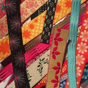 Ribbons Custom